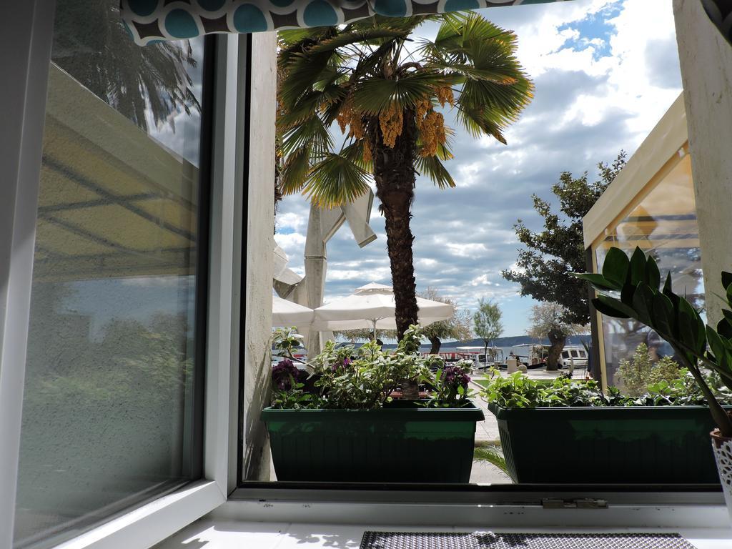 Apartments Nina Riva Kastela Dış mekan fotoğraf